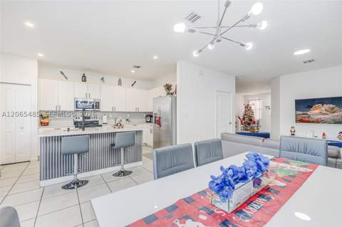 11907 SW 247th Ter, Homestead FL - photo 9 of 27