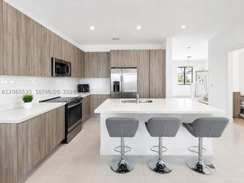 15749 SW 136th Ter, Miami FL - photo 14 of 63
