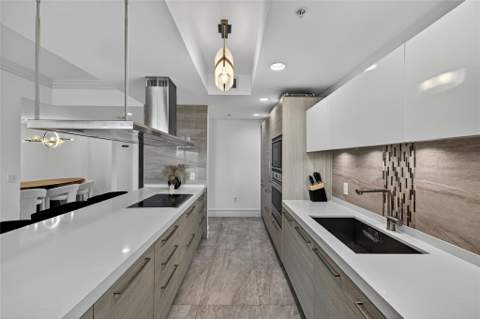 17301 Biscayne Boulevard 506, North Miami Beach FL - photo 12 of 54