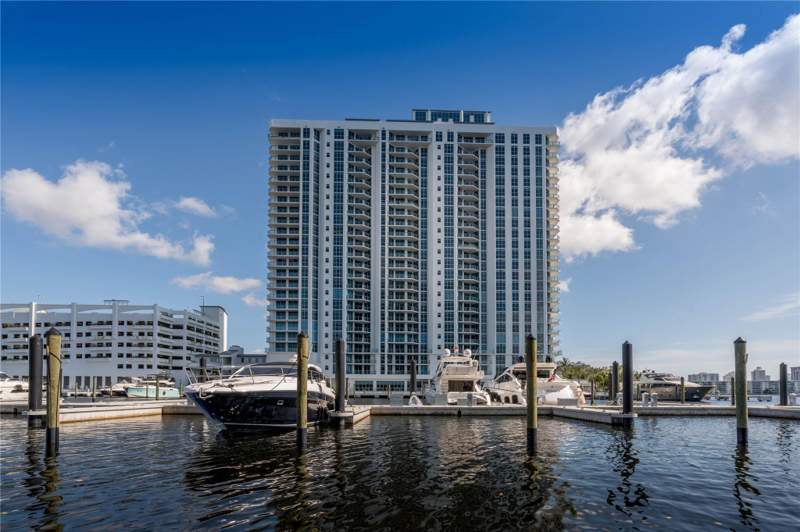 3 bedroom Condominium at 17301 Biscayne Boulevard 506, Marina Palms Residences No, North Miami Beach — photo 2