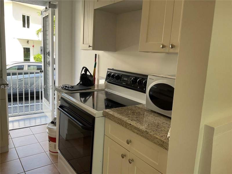 1 bedroom StockCooperative at 10178 Collins Ave 109, Brownstone Co-Op Apts Inc, Bal Harbour — photo 2