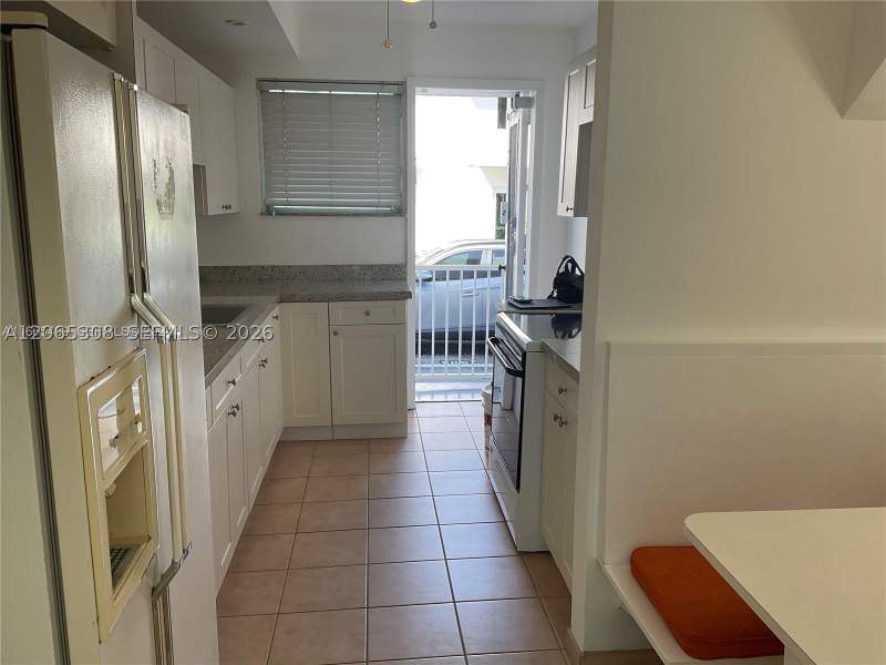 1 bedroom StockCooperative at 10178 Collins Ave 109, Brownstone Co-Op Apts Inc, Bal Harbour — photo 3