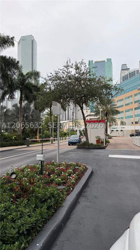 350 S Miami Ave 302, Miami FL - photo 16 of 25