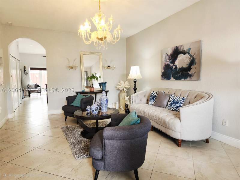 3 bedroom Townhouse at 13701 SW 169th Ter, Cazadores Sub North, Miami — photo 5