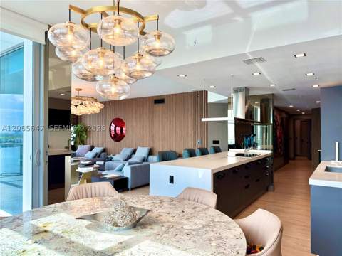 17301 Biscayne Blvd 1409, North Miami Beach FL - photo 6 of 71
