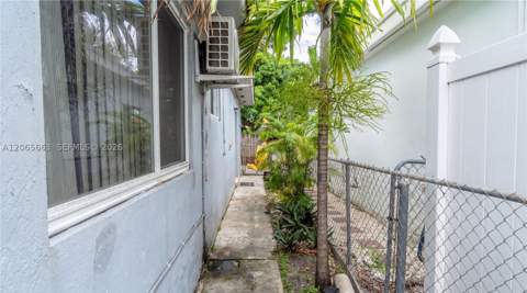 350 NW 58th Ave, Miami FL - photo 12 of 15