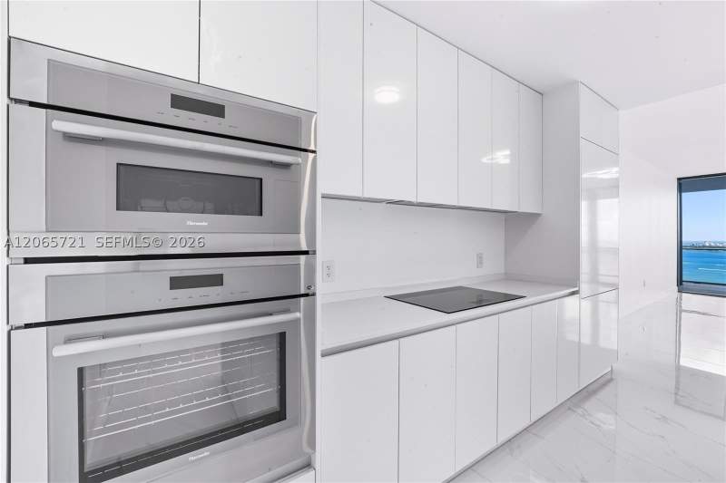 2 bedroom Condominium at 700 NE 24th St 3502, Aria Reserve South, Miami — photo 3