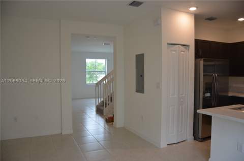 1801 SE 27th Ter, Homestead FL - photo 6 of 37