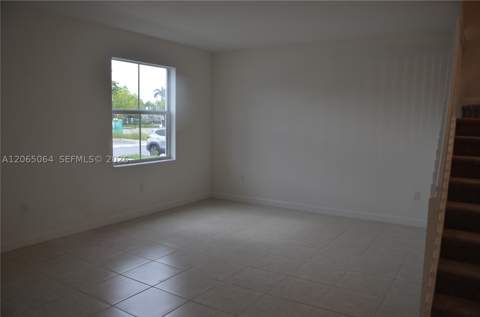 1801 SE 27th Ter, Homestead FL - photo 8 of 37