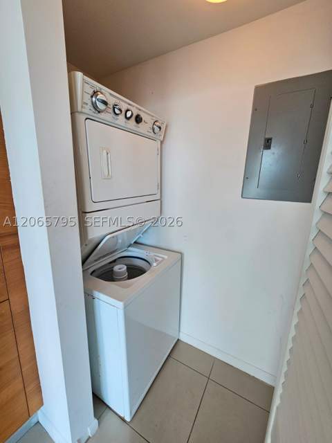 244 Biscayne Blvd 3707, Miami FL - photo 24 of 25