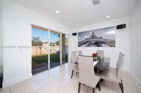 1046 NE 17th Ter, Homestead FL - photo 11 of 51