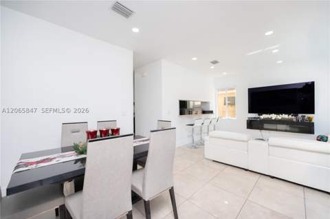 1046 NE 17th Ter, Homestead FL - photo 9 of 51