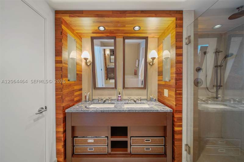 2 bedroom Condominium at 6899 Collins Ave 1905, North Carillon Beach Cond, Miami Beach — photo 4