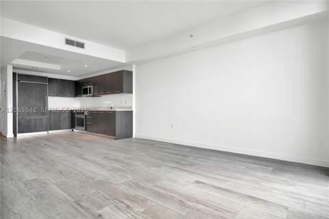 55 SW 9th St 3504, Miami FL - photo 9 of 27