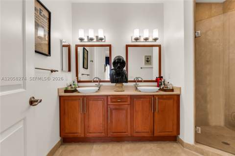 1805 Ponce De Leon Blvd 624, Coral Gables FL - photo 9 of 23