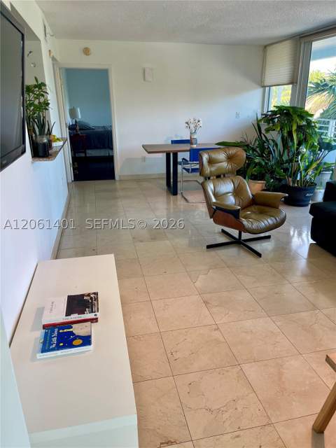 7800 Collins Ave 309, Miami Beach FL - photo 12 of 50