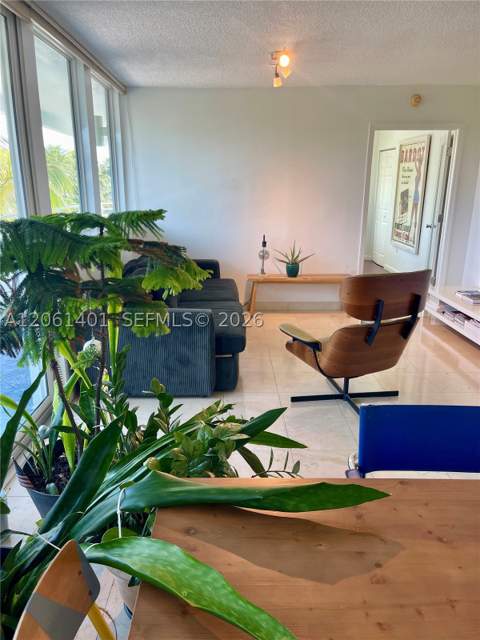 7800 Collins Ave 309, Miami Beach FL - photo 6 of 50