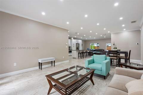 15717 SW 138th Ter, Miami FL - photo 10 of 23