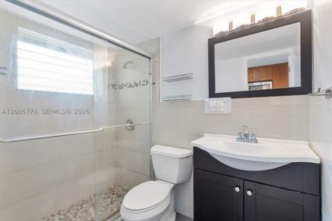 851 Meridian Ave 24, Miami Beach FL - photo 11 of 14