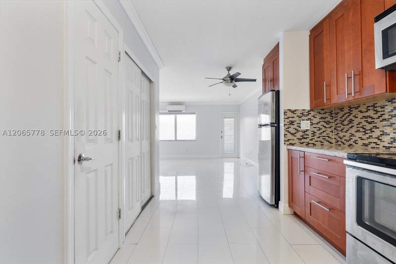 0 bedroom Condominium at 851 Meridian Ave 24, Meridian Manor Condo, Miami Beach — photo 3