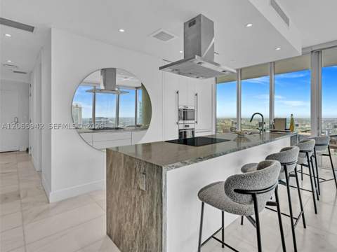 700 NE 26th Ter 3606, Miami FL - photo 13 of 90