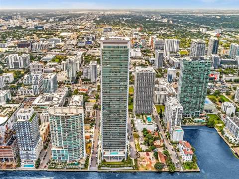 700 NE 26th Ter 3606, Miami FL - photo 17 of 90