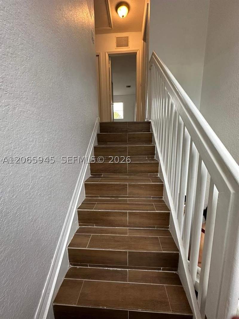 3 bedroom Townhouse at 948 SW 6th Ct 948, Abel Homes At Keys Winds, Florida City — photo 5