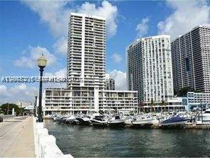 1 bedroom Condominium at 555 NE 15th St 30G, Venetia Condo, Miami — photo 2