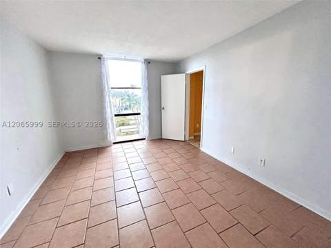 13499 Biscayne Blvd 506, North Miami FL - photo 12 of 13