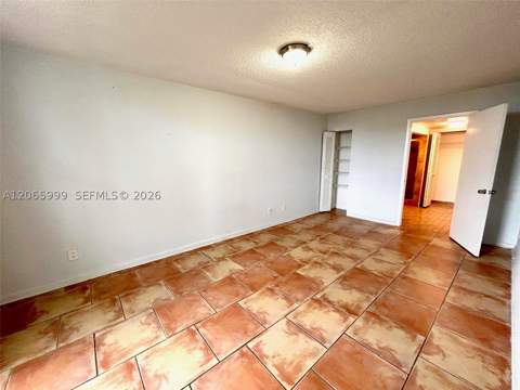 13499 Biscayne Blvd 506, North Miami FL - photo 9 of 13