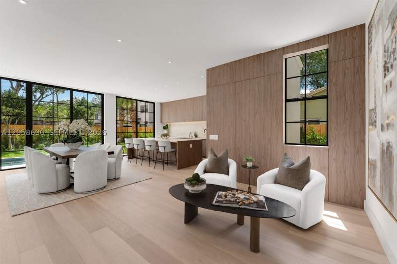 4 bedroom SingleFamilyResidence at 3372 Charles Ave, Frow Homestead, Miami — photo 5