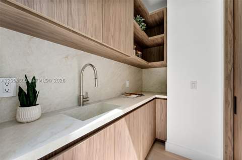 3372 Charles Ave, Miami FL - photo 8 of 18