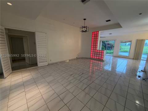 485 S Shore Dr, Miami Beach FL - photo 10 of 17