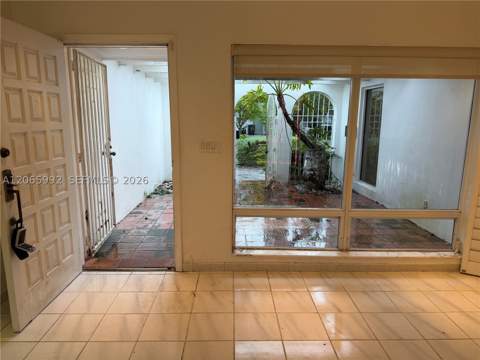 485 S Shore Dr, Miami Beach FL - photo 15 of 17