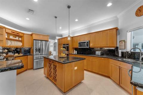 9735 SW 64th St, Miami FL - photo 9 of 45