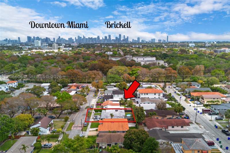 3 bedroom SingleFamilyResidence at 3500 SW 13th St, Eugenia Groves Park, Miami — photo 4