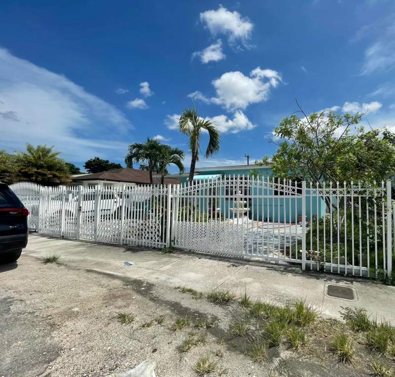 4 bedroom SingleFamilyResidence at 3180 NW 49th Street, Home Owners Paradise, Miami — photo 2
