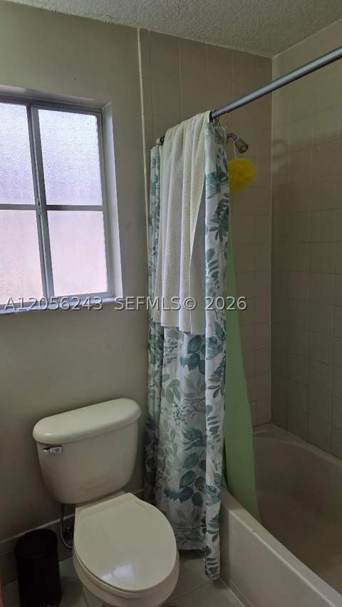 6918 NW 177th St H100, Hialeah FL - photo 19 of 26