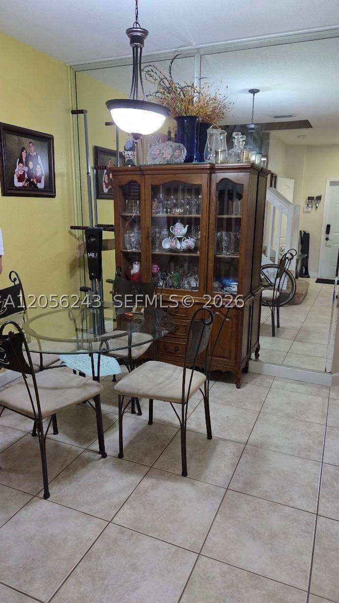 4 bedroom Townhouse at 6918 NW 177th St H100, Shoma Villas I At Country, Hialeah — photo 5