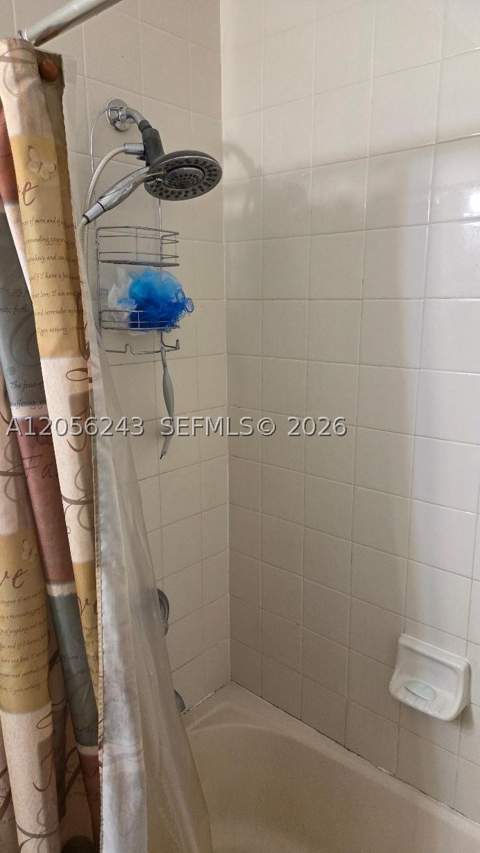 6918 NW 177th St H100, Hialeah FL - photo 6 of 26