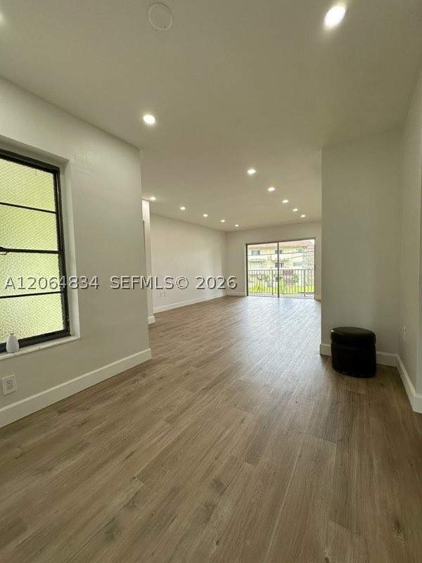 2 bedroom Condominium at 7610 SW 82nd St J208, Village At Dadeland Condo, Miami — photo 4