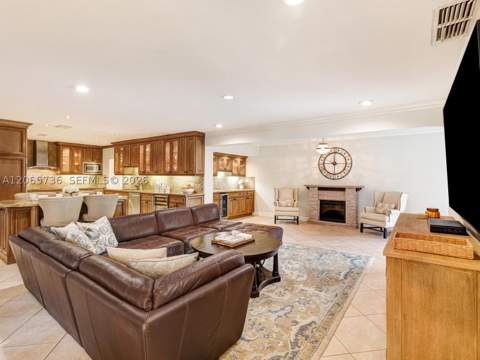 1401 NE 103rd St, Miami Shores FL - photo 18 of 65