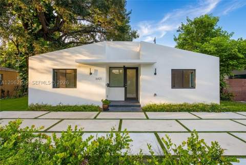 6421 SW 59th Ave, South Miami FL - photo 9 of 31