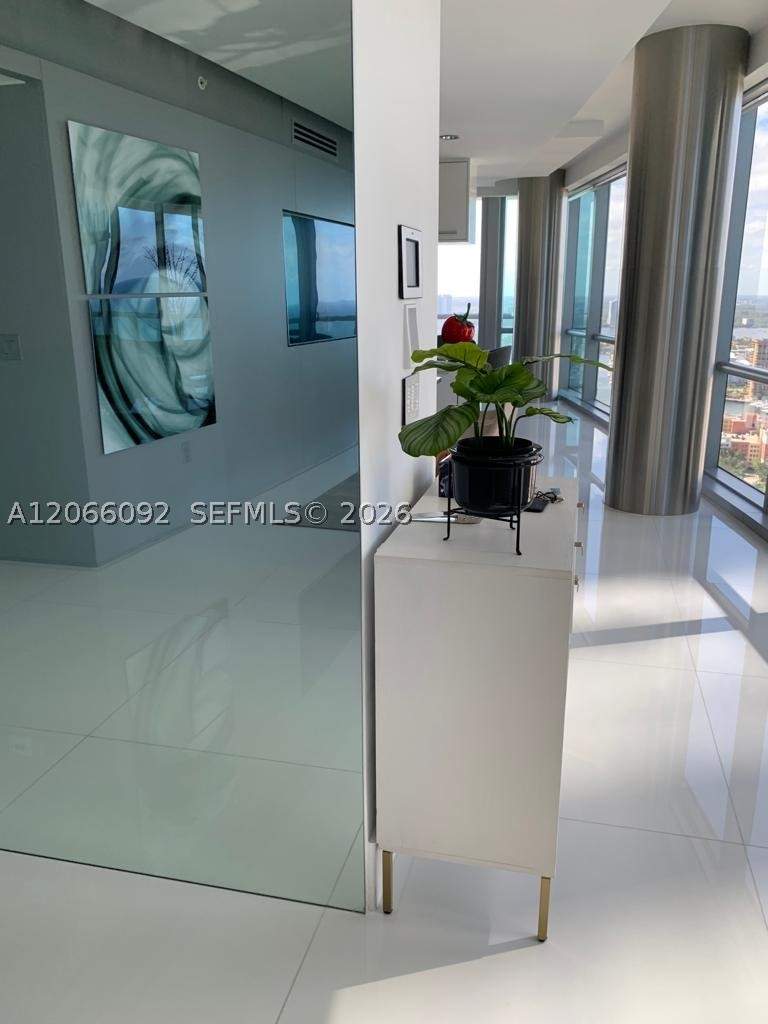4 bedroom Condominium at 17121 Collins Ave 3808, Jade Ocean Condo, Sunny Isles Beach — photo 2