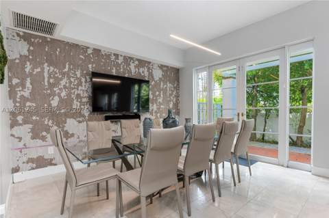 18460 NE 30th Ave 18460, Aventura FL - photo 7 of 31