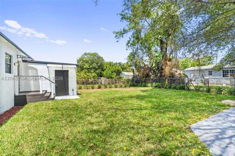 1121 NW 57th St, Miami FL - photo 21 of 26