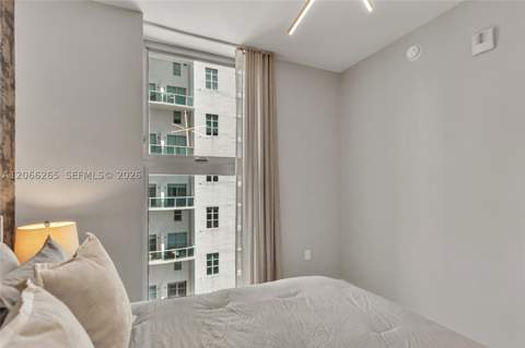77 SE 5th St 2006, Miami FL - photo 14 of 49