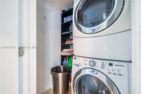 11403 NE 8th Ave, Biscayne Park FL - photo 24 of 44