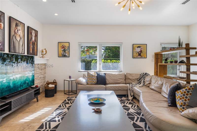 3 bedroom SingleFamilyResidence at 11403 NE 8th Ave, Amd Pl Griffing Biscayne, Biscayne Park — photo 3