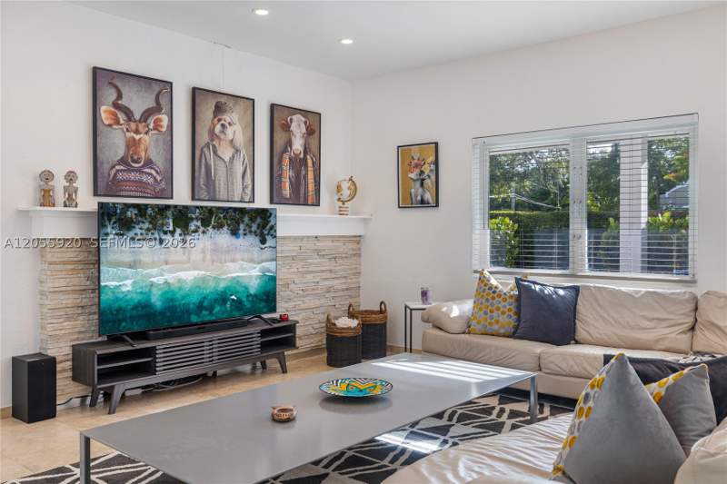 3 bedroom SingleFamilyResidence at 11403 NE 8th Ave, Amd Pl Griffing Biscayne, Biscayne Park — photo 5